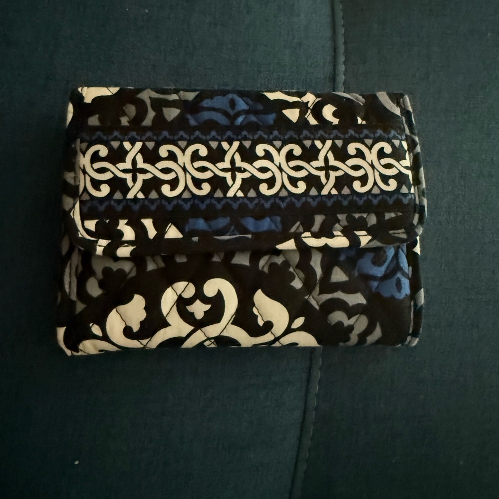 EUC Vera Bradley Cobalt Blue Euro Wallet
